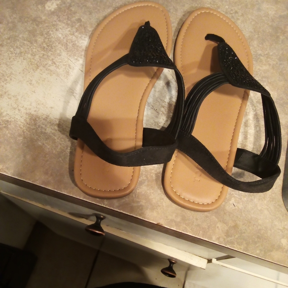 Torrid sandals - Picture 2 of 3